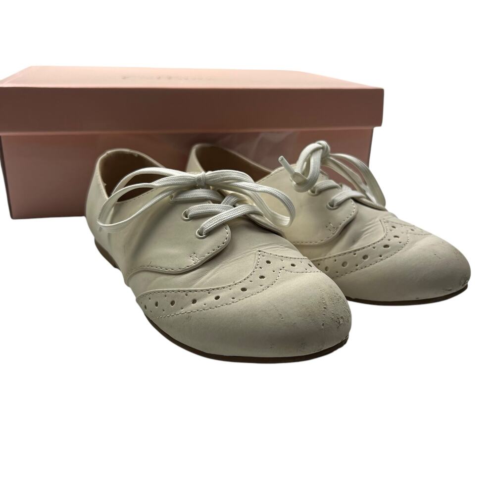 Calluna White Lillia Oxford Shoes